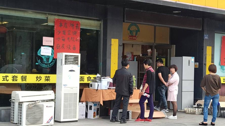 餐饮连锁倒闭：原因分析与应对建议