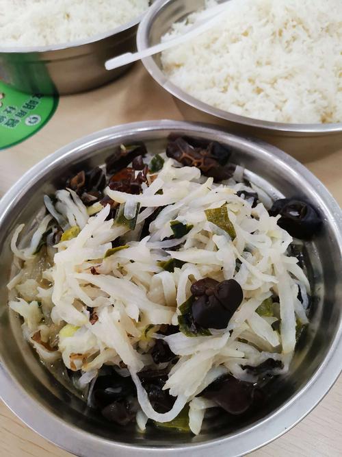 湖海塘小学附近美食餐厅