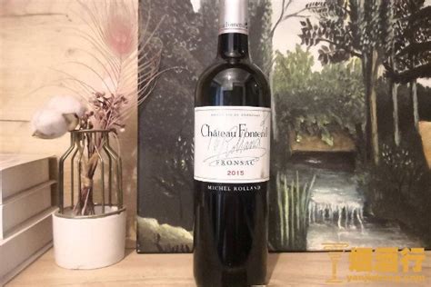 干红酒和红酒一样吗?