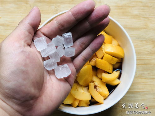 红酒雪梨用什么梨好