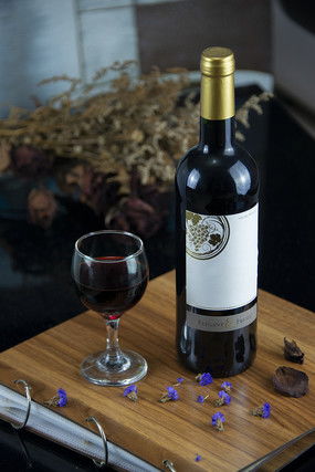 中国进口红酒免税
