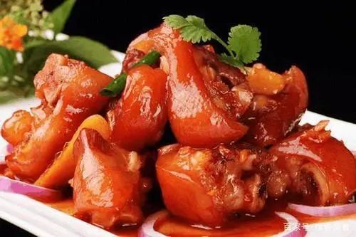 卤肉饭图片高清图片