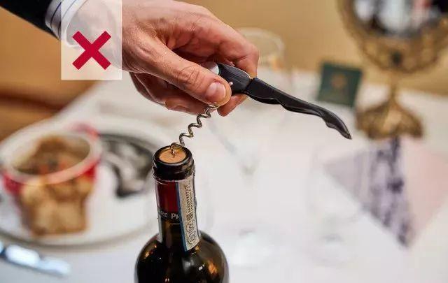 用红酒扳手开红酒可以吗