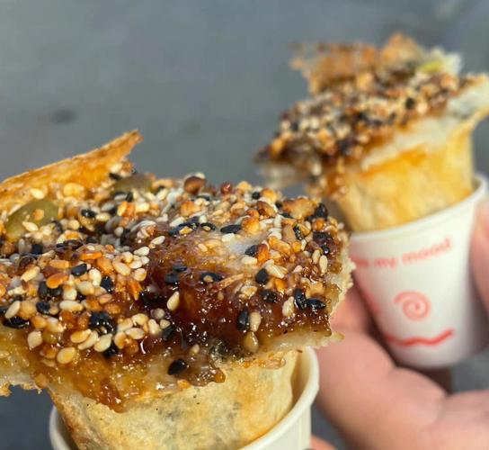 南京路美食小吃街在哪里