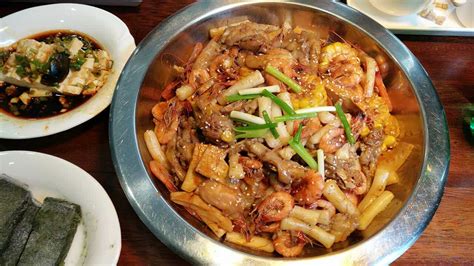 椒江宝龙城有什么好吃的