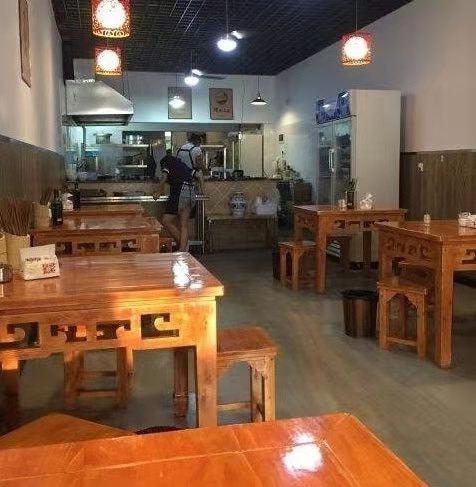 开餐厅老板不在行吗