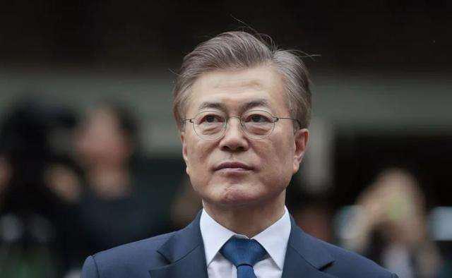 新官上任的因凡蒂诺看中了萨穆拉在主管联合国项目财政的丰富经验