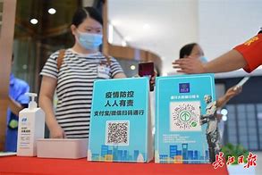 温暖之举背后的道德困境免费送热水与二维码的争议