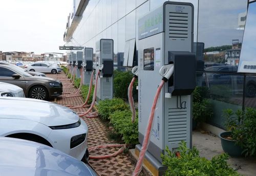 通合科技在新能源汽车领域的核心产品——充电模块