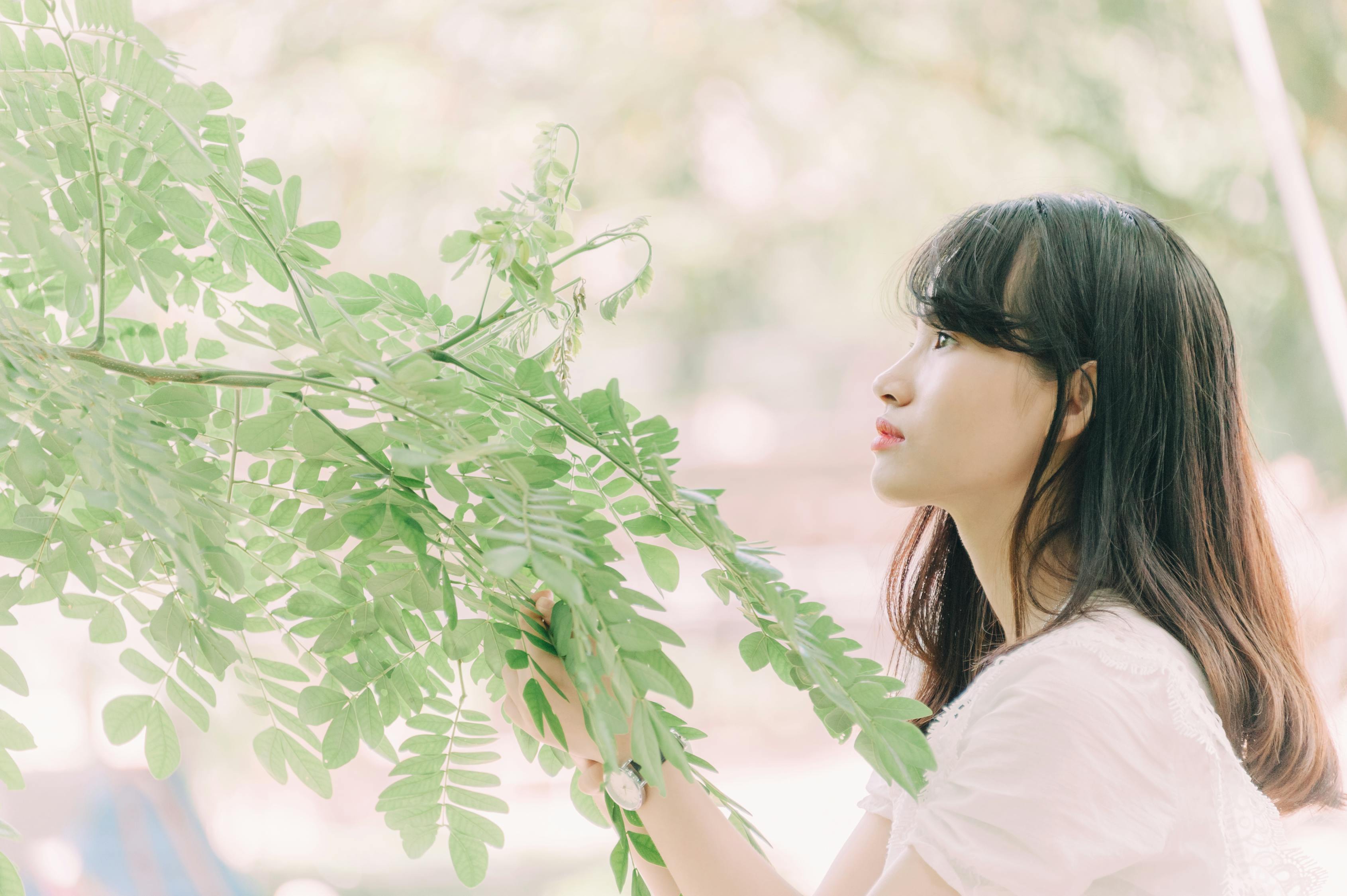 章子怡晒女儿与影后合照，两代人的美好瞬间