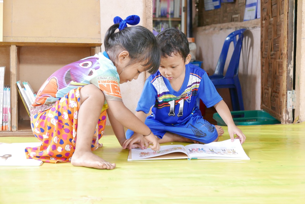 幼儿一百问，解答家长最关心的儿童成长问题